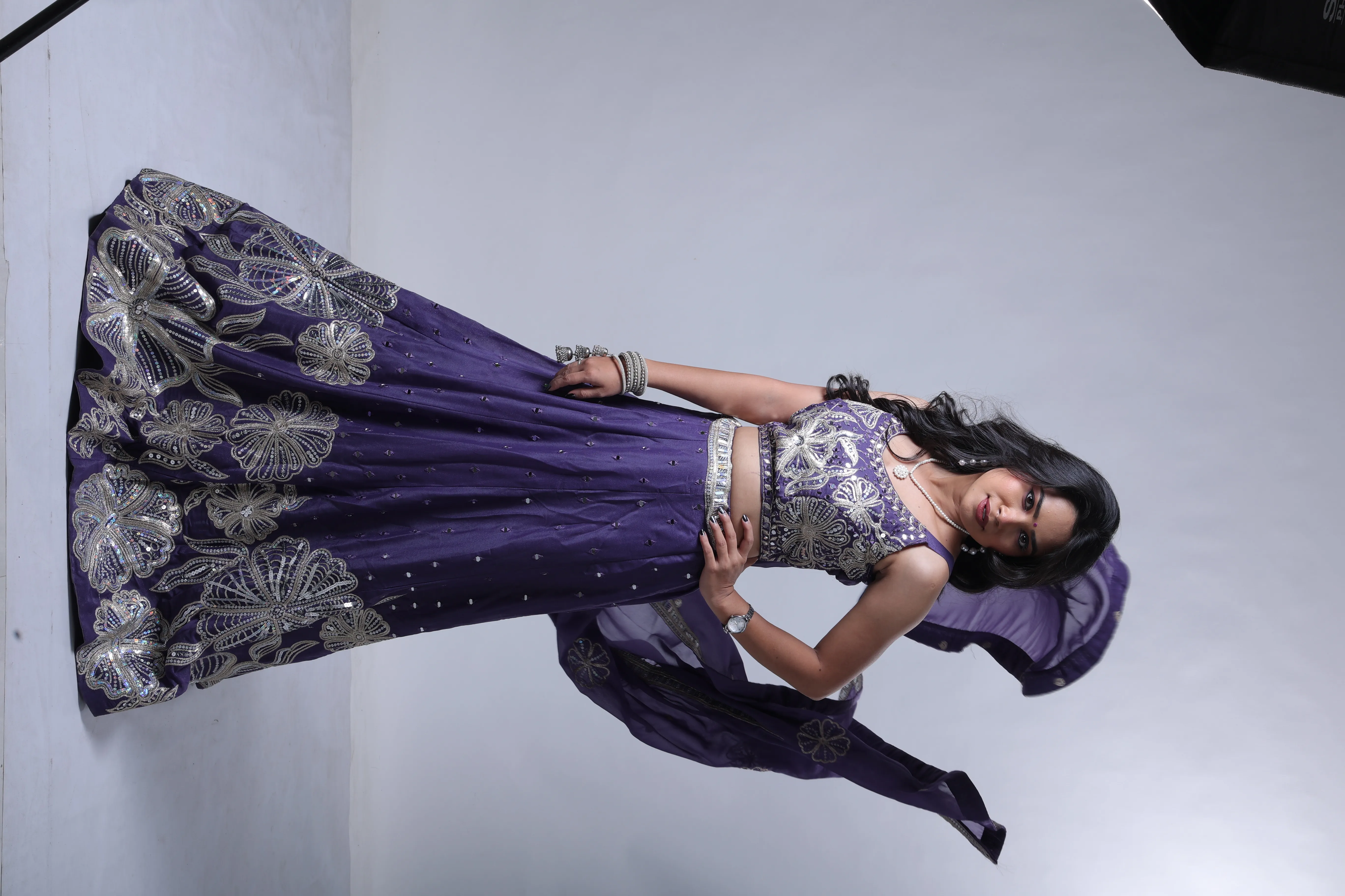 Shailja Patel - Traditional Indian Bridal Modeling Portfolio Lucknow